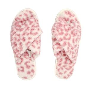 l*Space Kosy Kat Power Pink White Cheetah Print Crossover Slippers